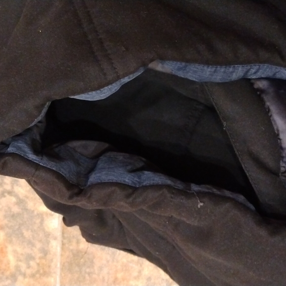 Weather Proof Vest - Picture 6 of 7